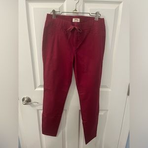NWOT L.e.i. Size medium burgundy pants
